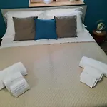 Sulfurea *** 3*