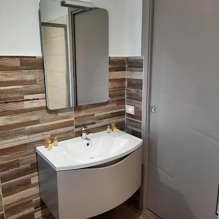 Sulfurea *** Comitini