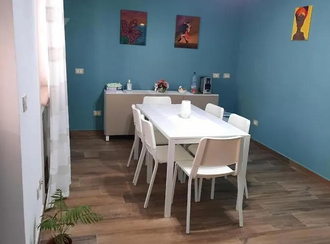 Sulfurea *** Couette-café Comitini