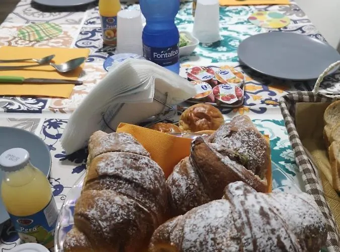 Sulfurea *** 3* Comitini